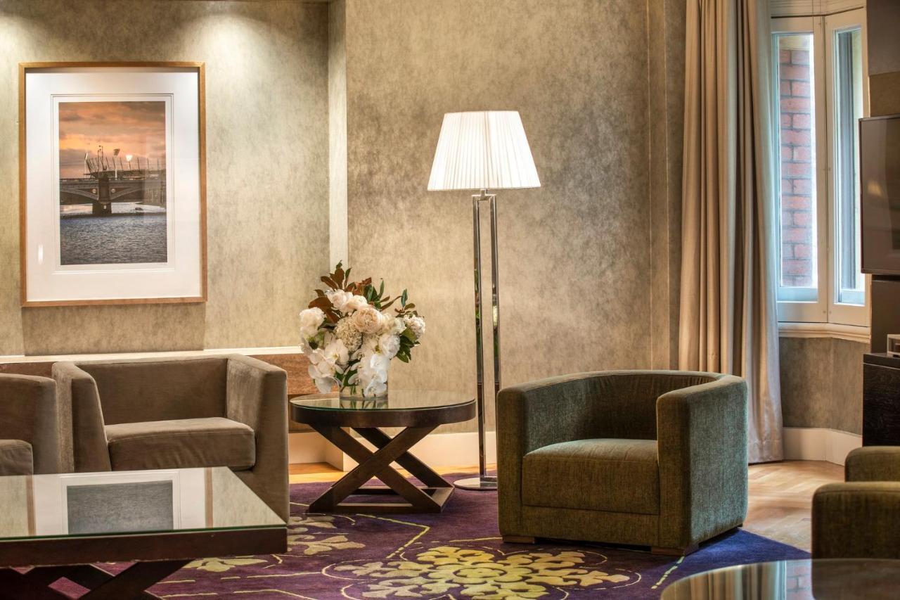 Intercontinental Melbourne The Rialto By Ihg Otel Dış mekan fotoğraf The interior of the hotel